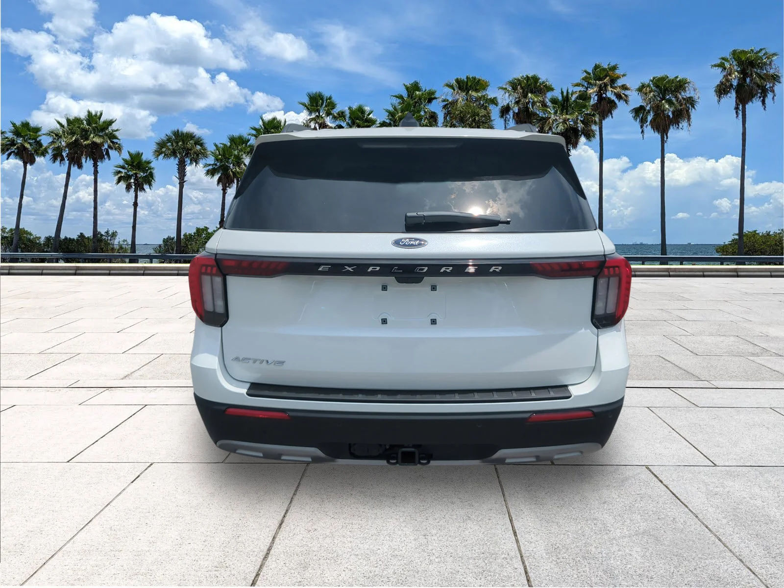 New 2026 Star White Metallic Tri-Coat Ford Active image 6