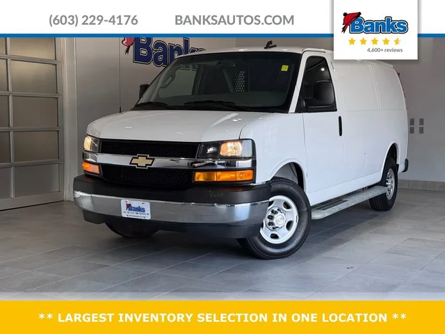 2024 Chevrolet Express 2500 Work Van HD's photo