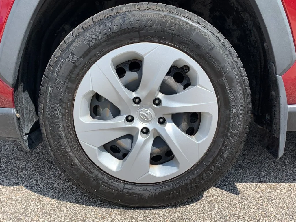 Used 2021 Red Toyota LE image 31