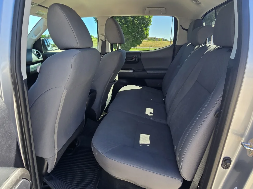 Used 2020 Silver Sky Metallic Toyota SR5 image 17