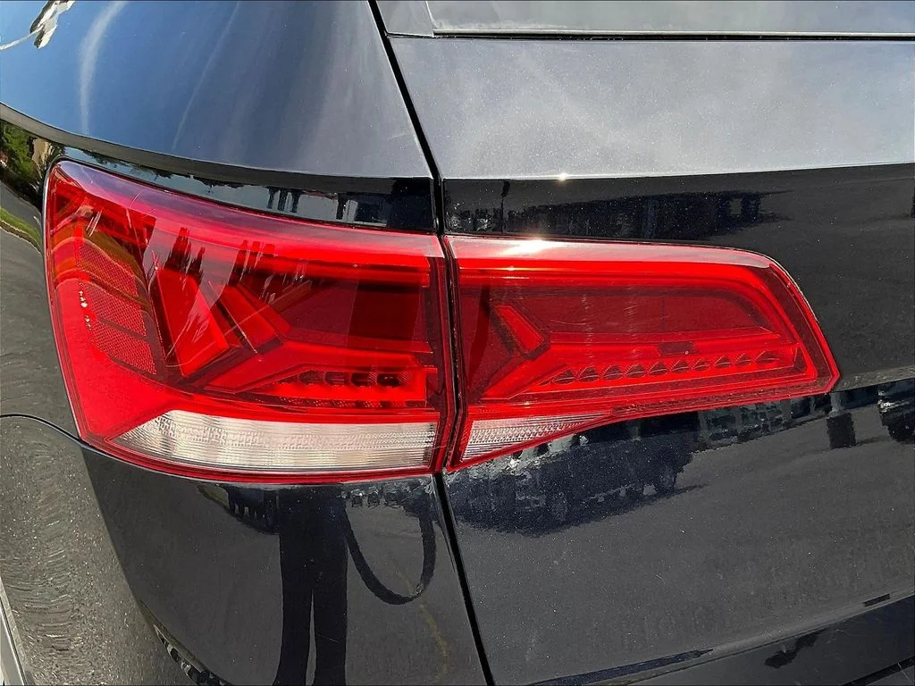 Certified Used 2023 Deep Black Pearl Effect Volkswagen 1.5T SE image 23