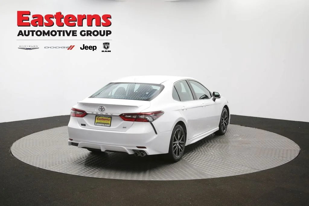 Used 2024 White Toyota SE image 39