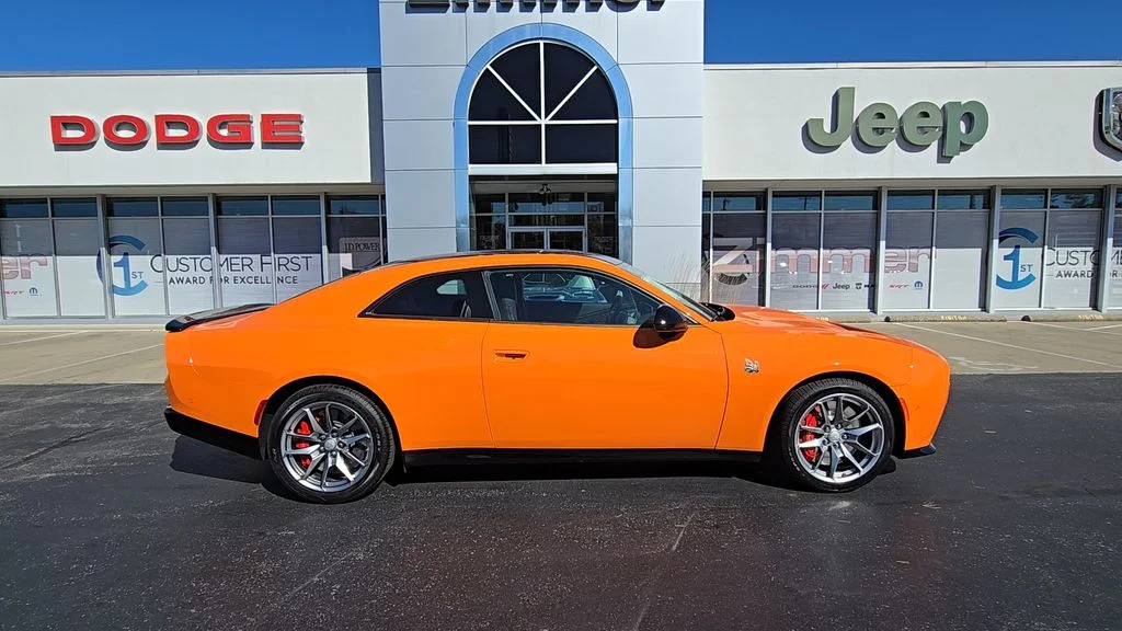 2026 Dodge Charger Daytona Scat Pack - Photo 9