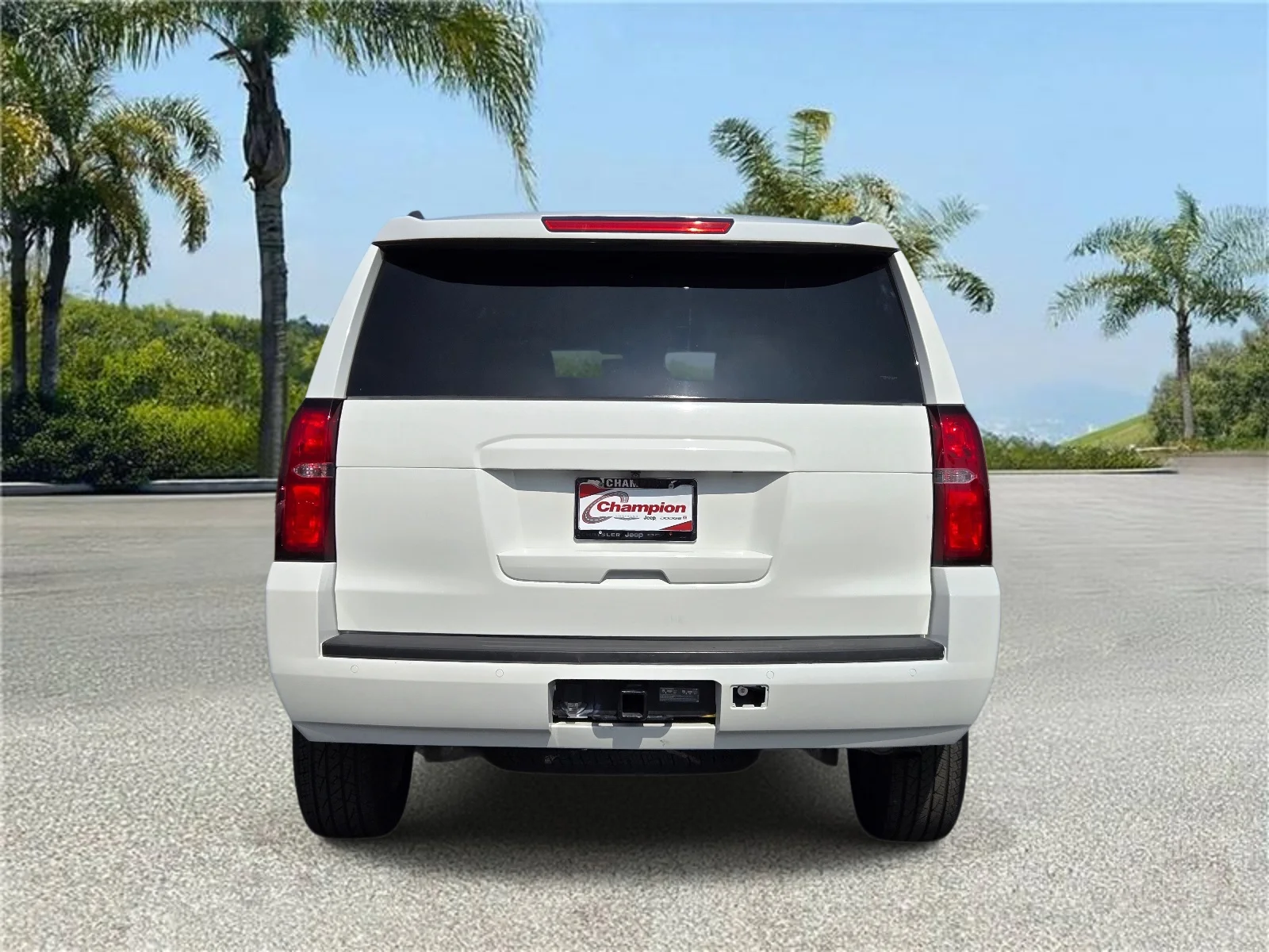 Used 2020 Summit White Chevrolet 2WD 4dr LS image 5