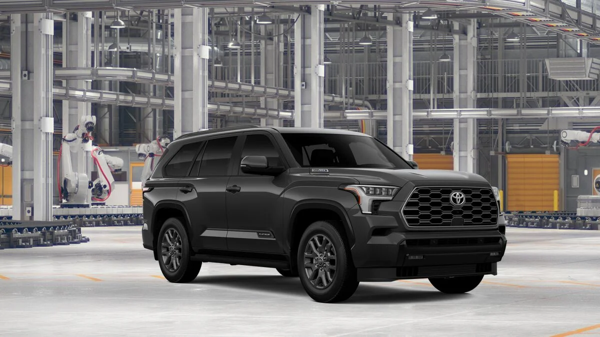 New 2026 Magnetic Gray Metallic Toyota Platinum image 15