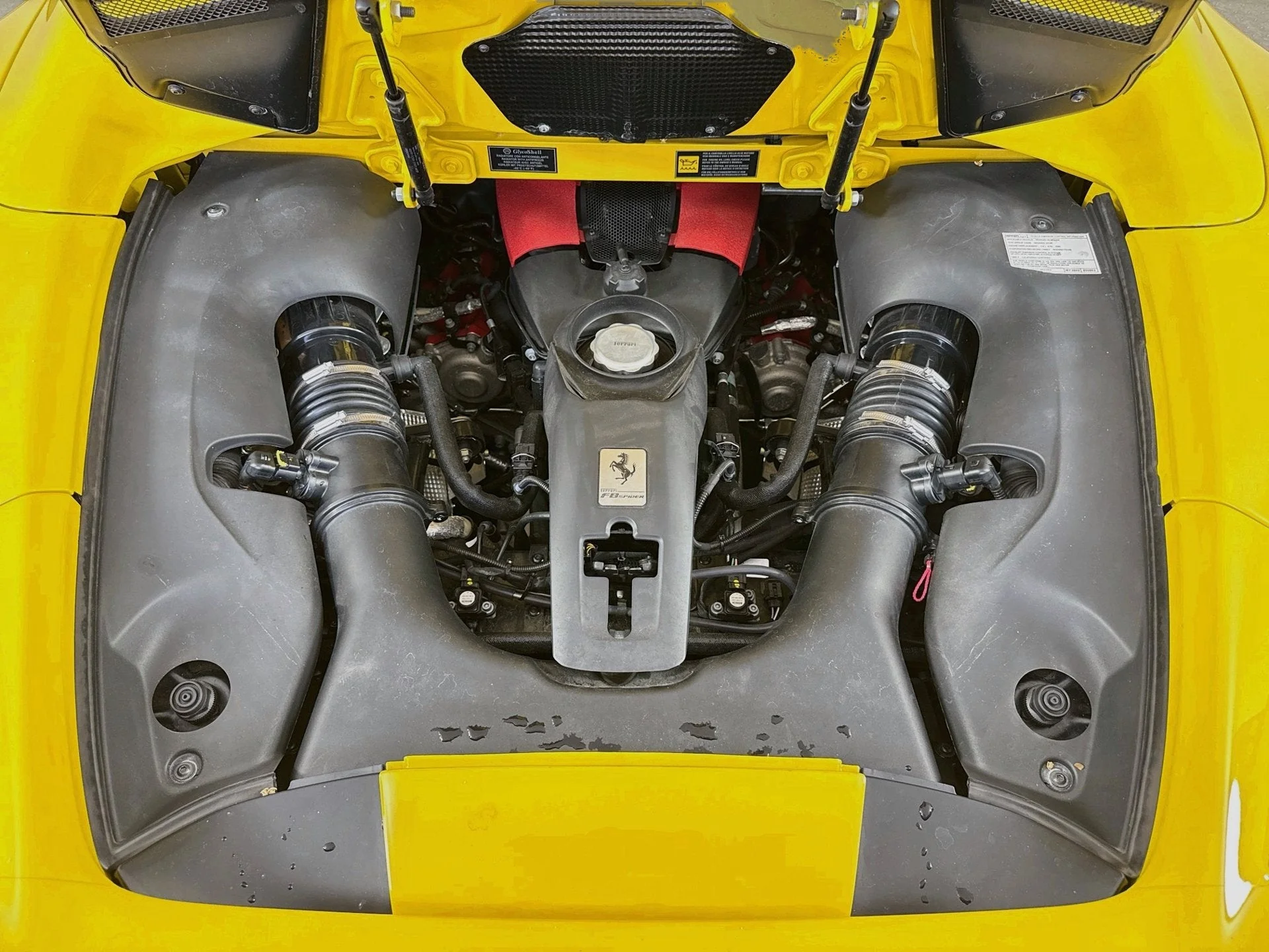 Certified Used 2022 Giallo Modena Ferrari Base image 25