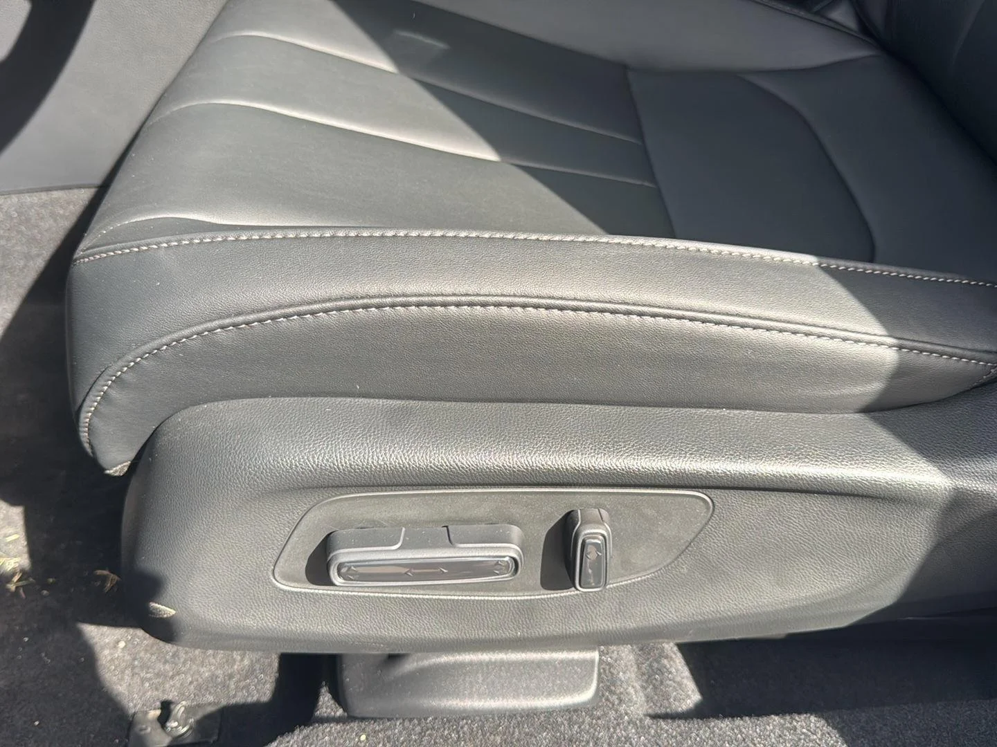 New 2026 Urban Gray Pearl Acura Base image 21