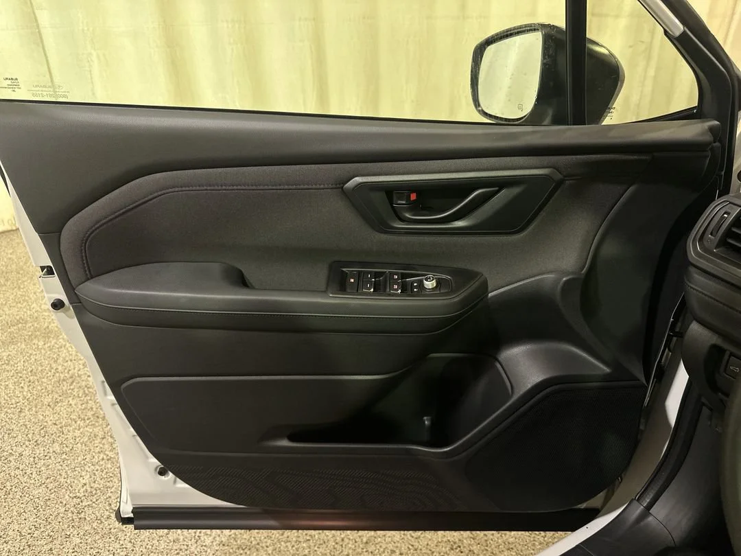 New 2026 Crystal White Pearl Subaru Premium image 18