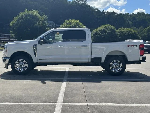 2025 Ford F-250 Super Duty Lariat - Photo 18