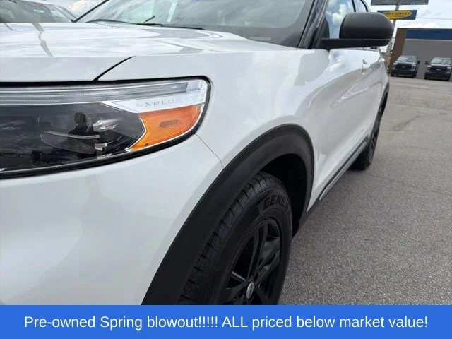 Used 2020 White Ford XLT image 4