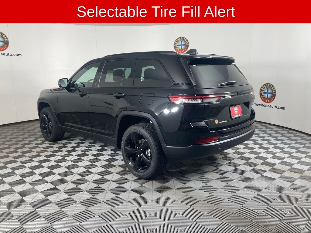 2025 Jeep Grand Cherokee Altitude X photo 4