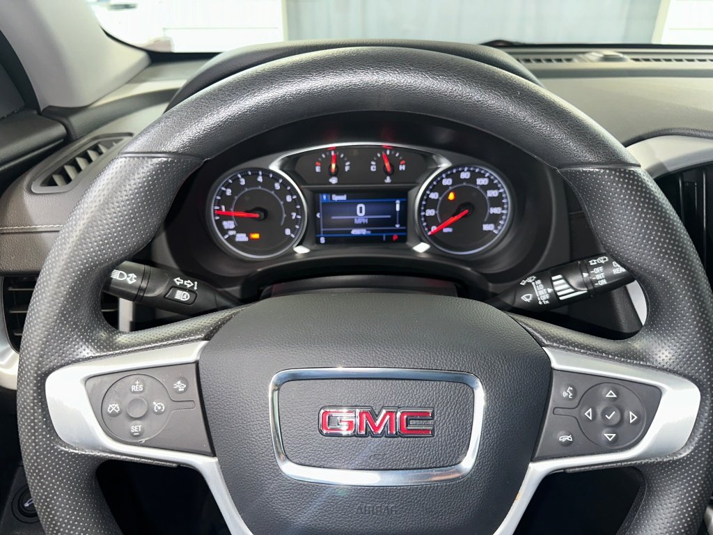 2023 GMC Terrain SLE - Photo 10