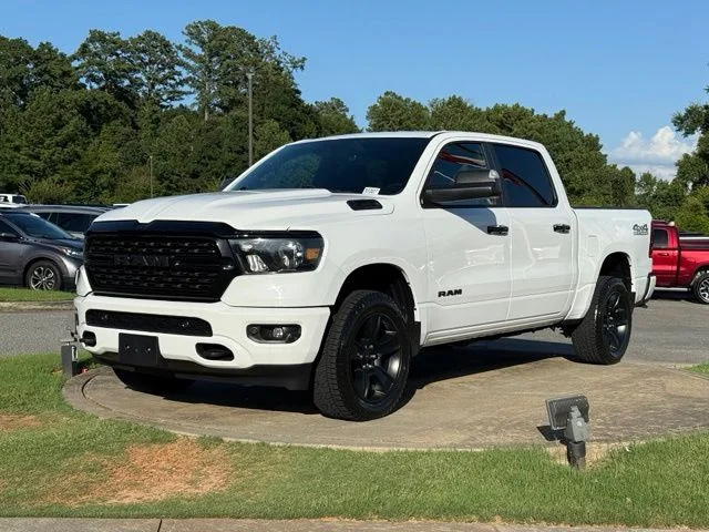 Used 2023 White Ram Big Horn/Lone Star image 3