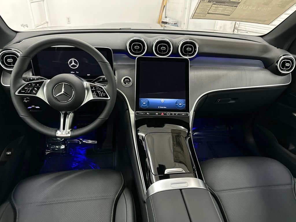 New 2026 Black Mercedes-Benz GLC 300 image 23