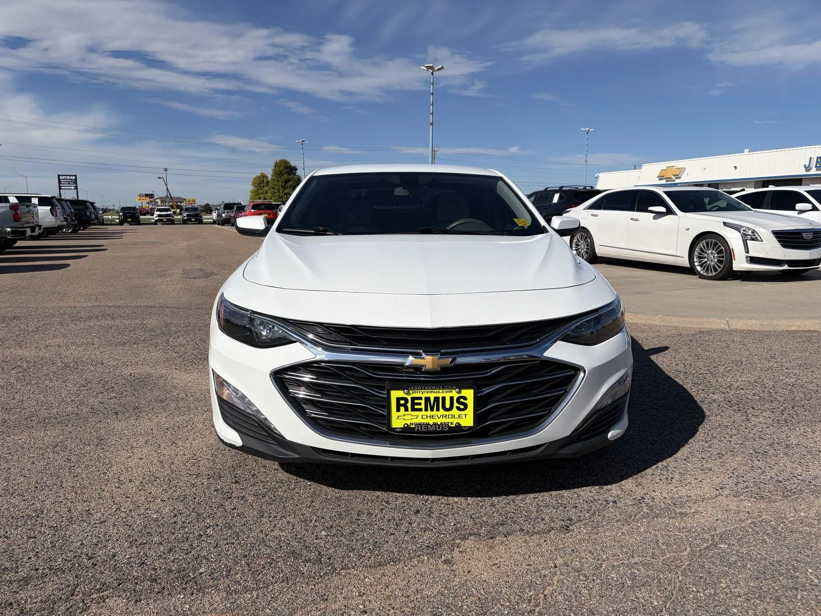 Used 2022 Chevrolet Malibu 1LT with VIN 1G1ZD5STXNF109885 for sale in North Platte, NE