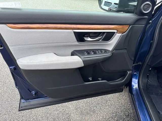 Used 2020 Obsidian Blue Pearl Honda EX image 25