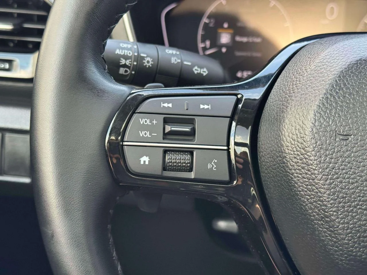 2024 Honda Pilot Touring - Photo 26