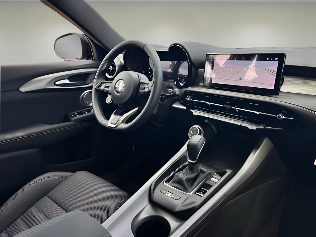 2026 Alfa Romeo Tonale Sprint - Photo 9