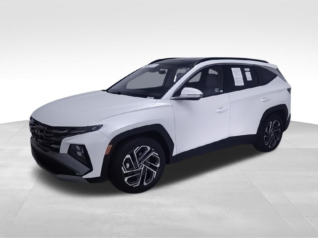 Used 2025 White Hyundai Limited image 6