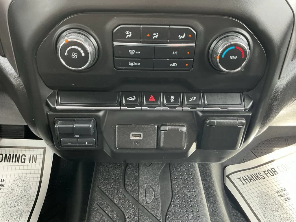 Used 2020 SUMMIT WHITE Chevrolet Work Truck image 16