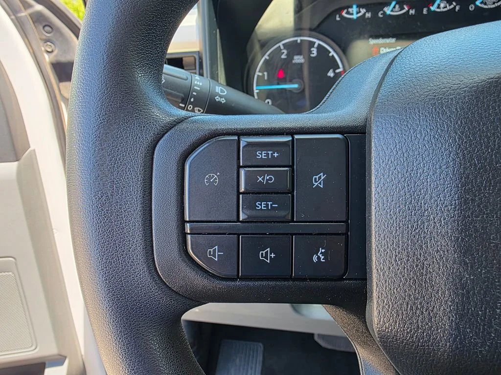 Used 2024 White Ford XLT image 22