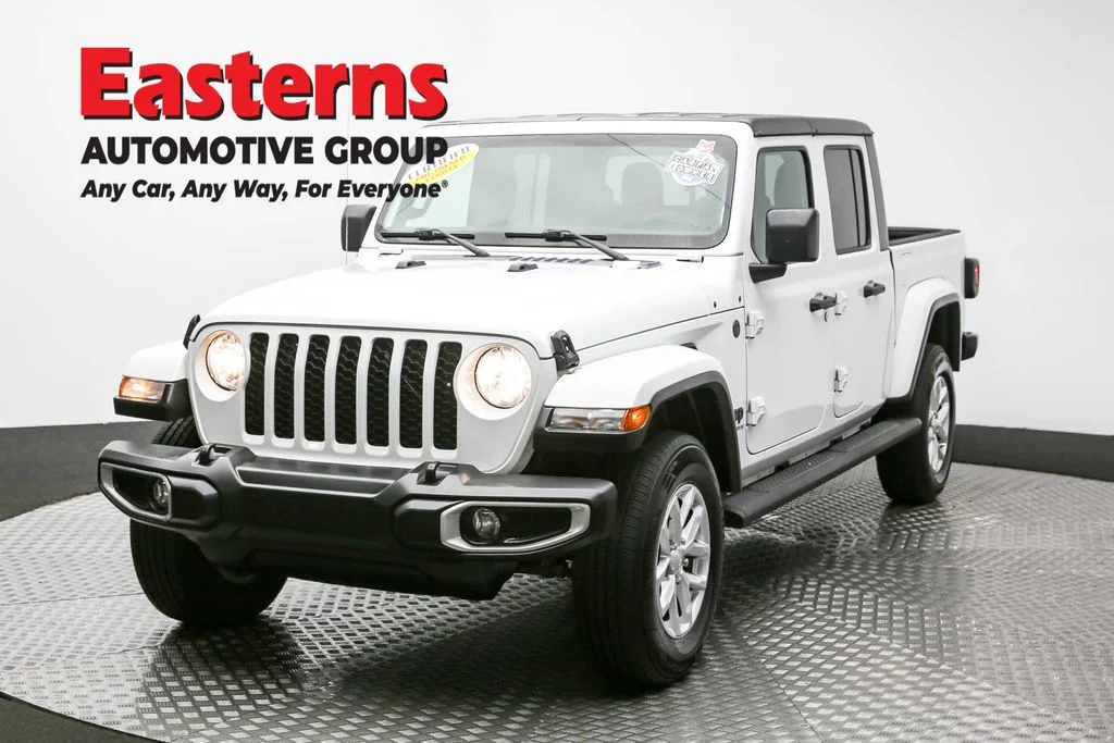 Used 2023 White Jeep Sport image 1