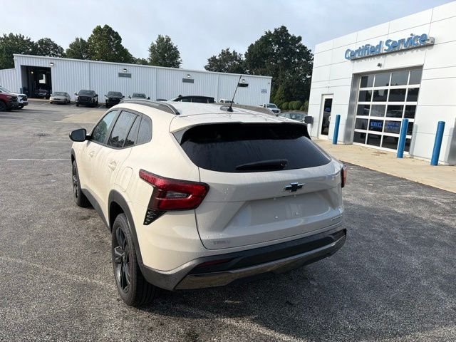 Used 2026 White Chevrolet ACTIV image 9