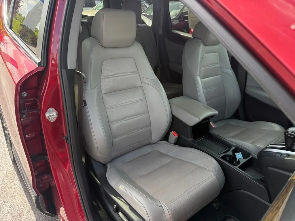 Certified Used 2020 Radiant Red Metallic Honda EX-L image 18