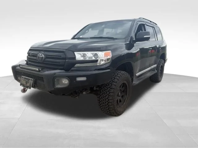 Used 2018 Black Toyota Base image 8