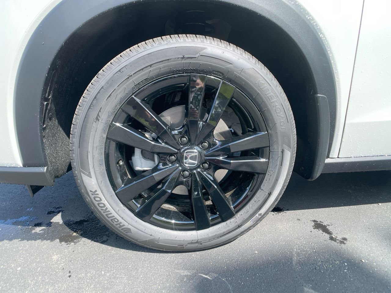 New 2026 Platinum White Pearl Honda AWD Sport image 10