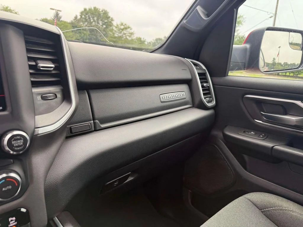 Used 2020 Red Ram Big Horn/Lone Star image 27