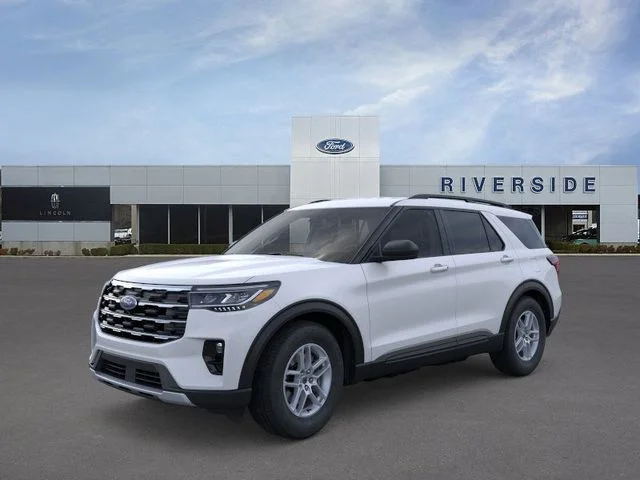 New 2026 Space White Metallic Ford Active image 1