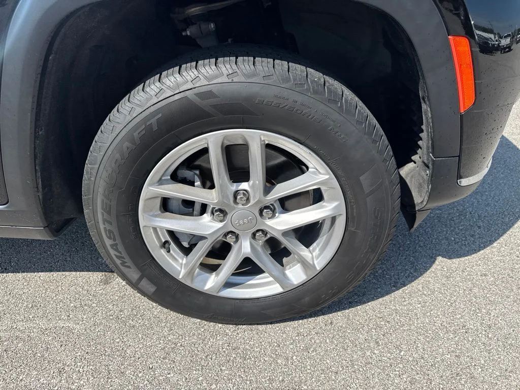 Certified Used 2021 Black Jeep Laredo image 43
