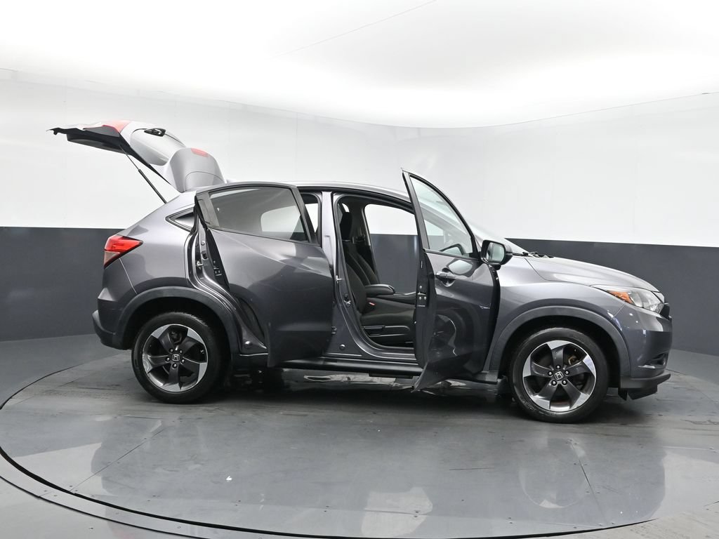 Used 2018  Honda EX image 25