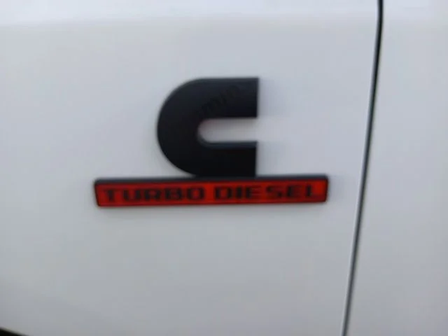 New 2026 Bright White Clear-Coat Exterior Paint RAM Laramie image 13