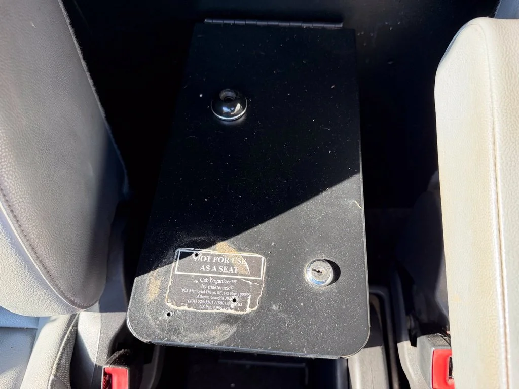 Used 2015 Red Ford Base image 25