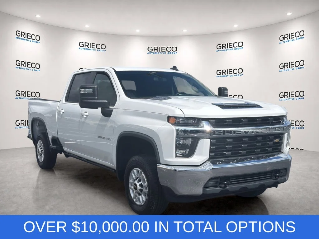 Used 2022 White Chevrolet LT image 1
