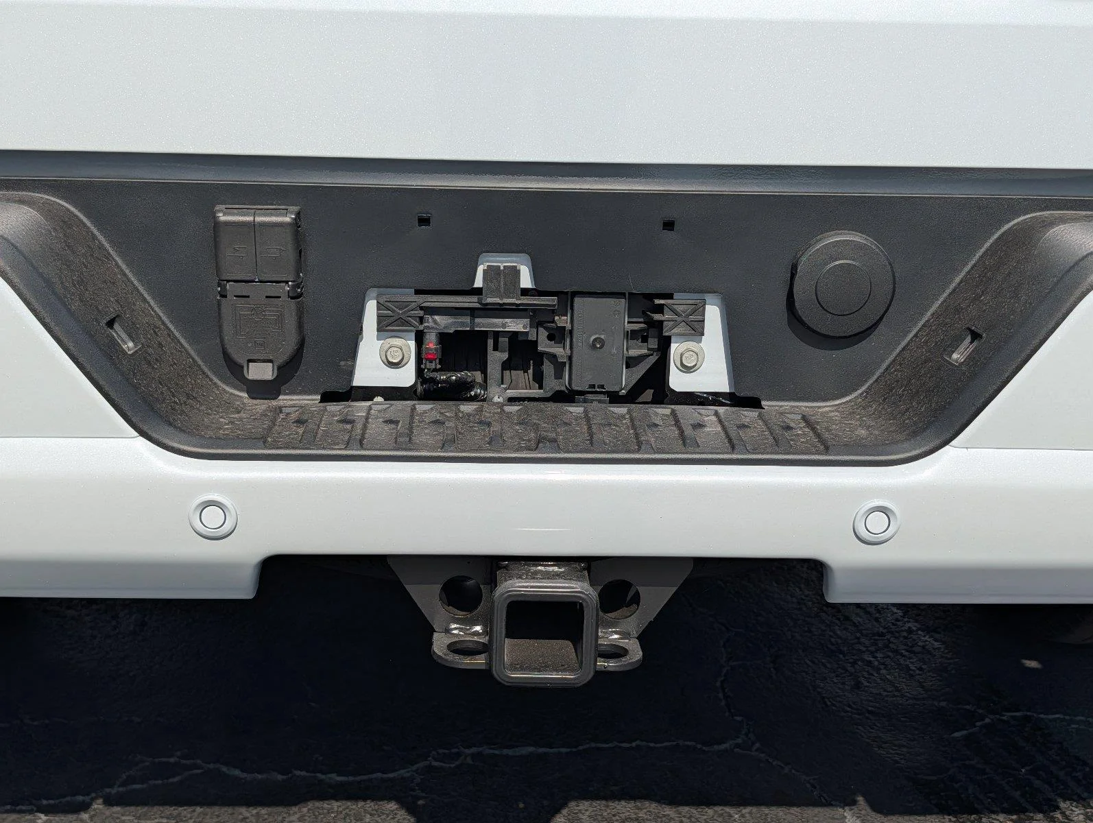 New 2026 Glacier White Tricoat GMC Denali image 38
