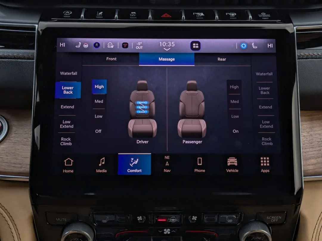New 2025 Black Jeep Summit Reserve - - 4x4 - Panoramic Sunroof - Palermo Leather - McIntosh Audio & More! image 23