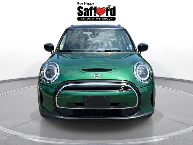 Used 2023 Green MINI Base image 8