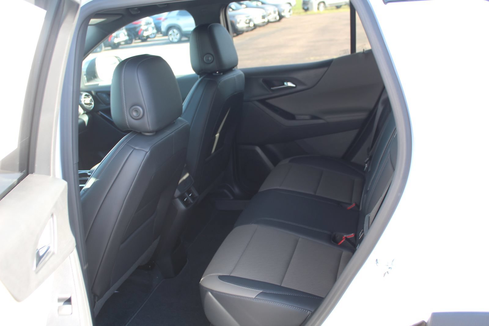 New 2027 Summit White Chevrolet LT image 9