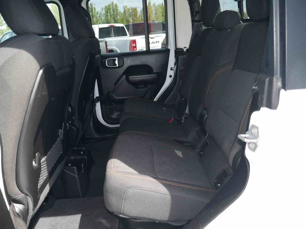 Certified Used 2026 White/off-white Jeep Mojave image 13