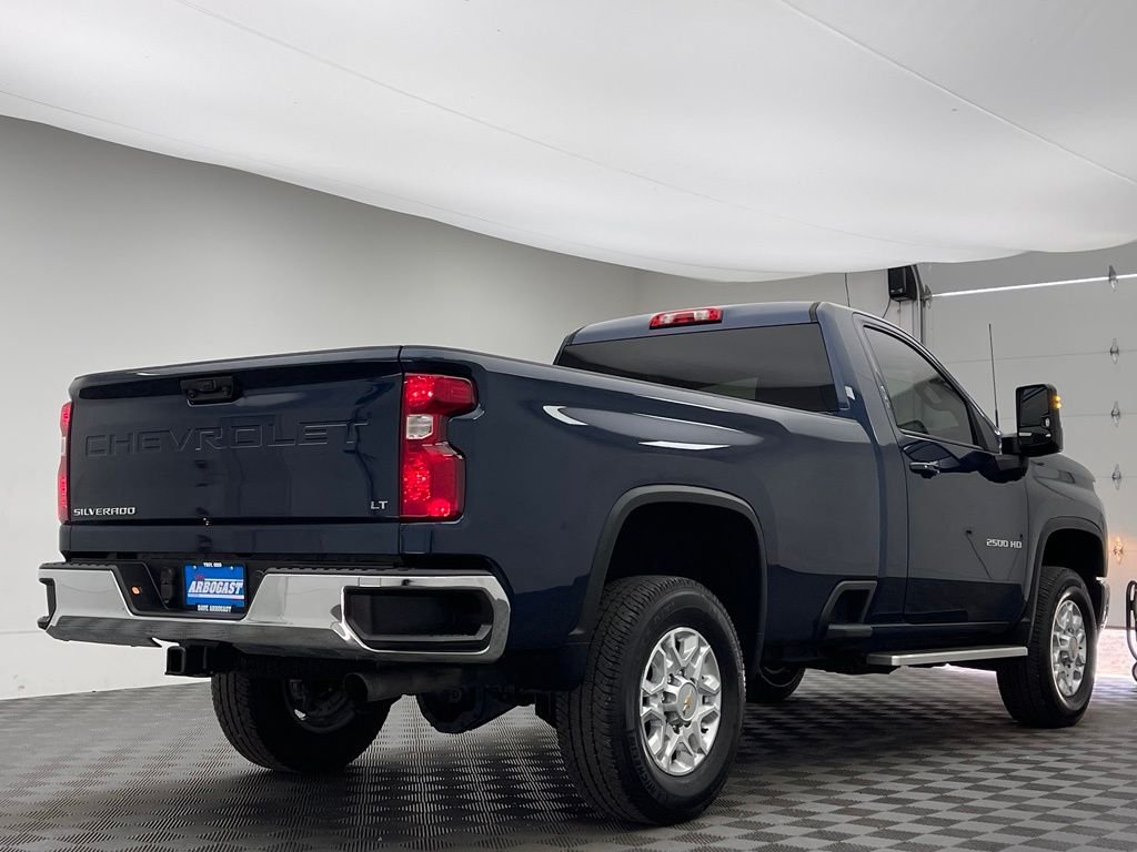 Used 2022 Northsky Blue Metallic Chevrolet LT image 7