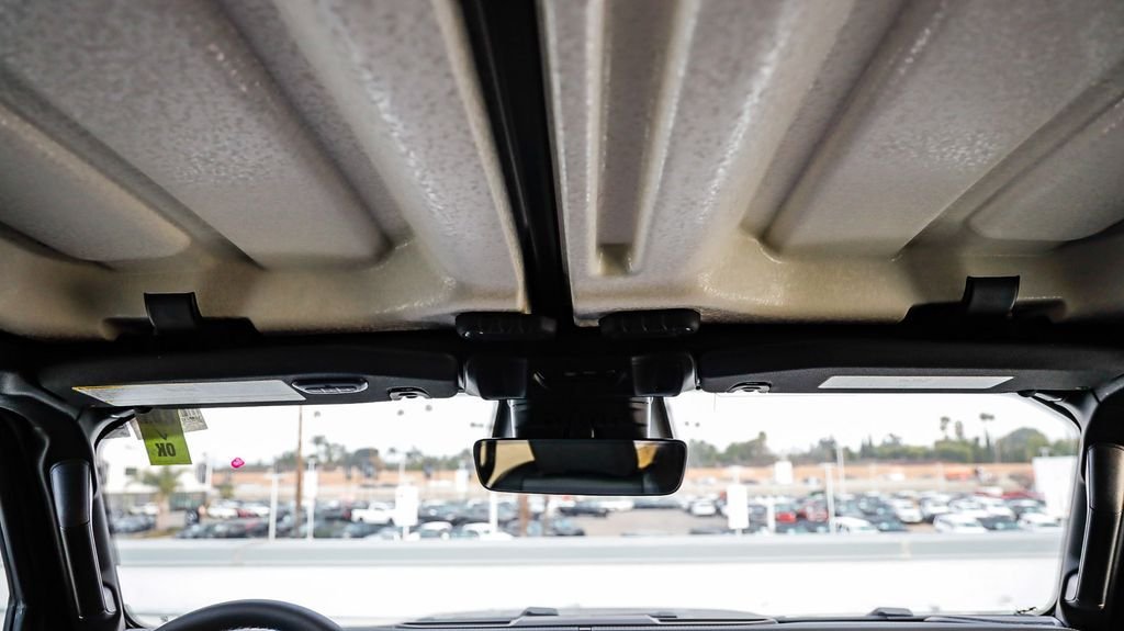 New 2026 Black Clearcoat Jeep Sahara image 19