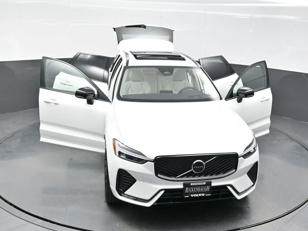 Used 2026 Crystal White Volvo Ultra image 40