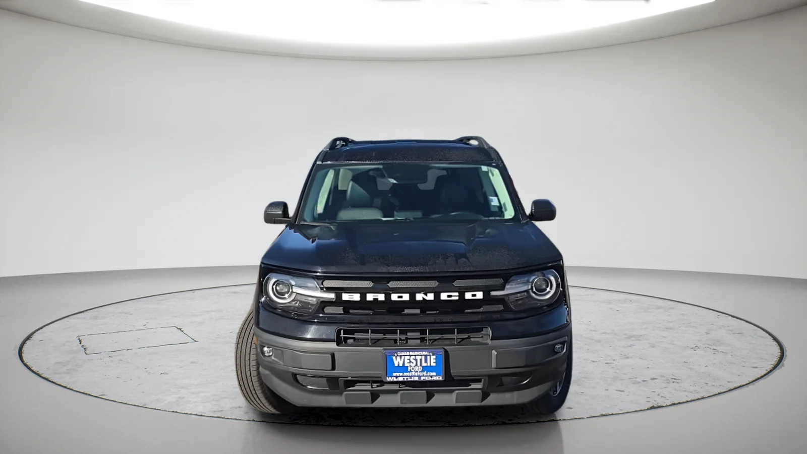 Used 2021 Black Ford Outer Banks image 2