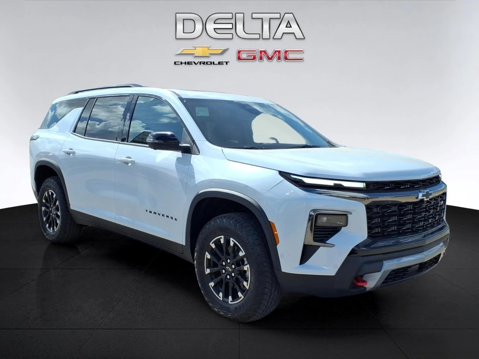 New 2026 Polar White Tricoat Chevrolet Z71 image 7