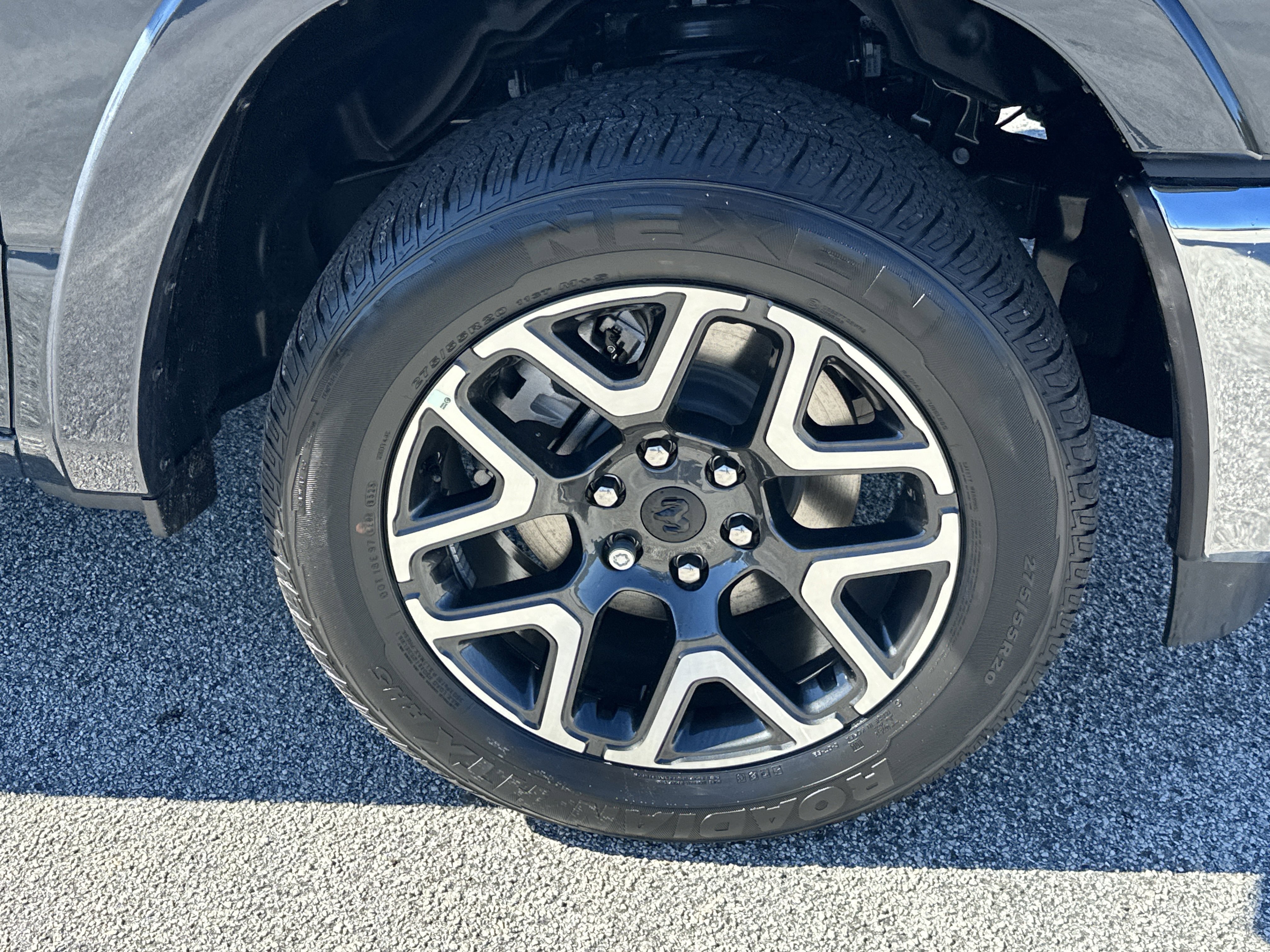 2026 RAM 1500 Laramie - Photo 13