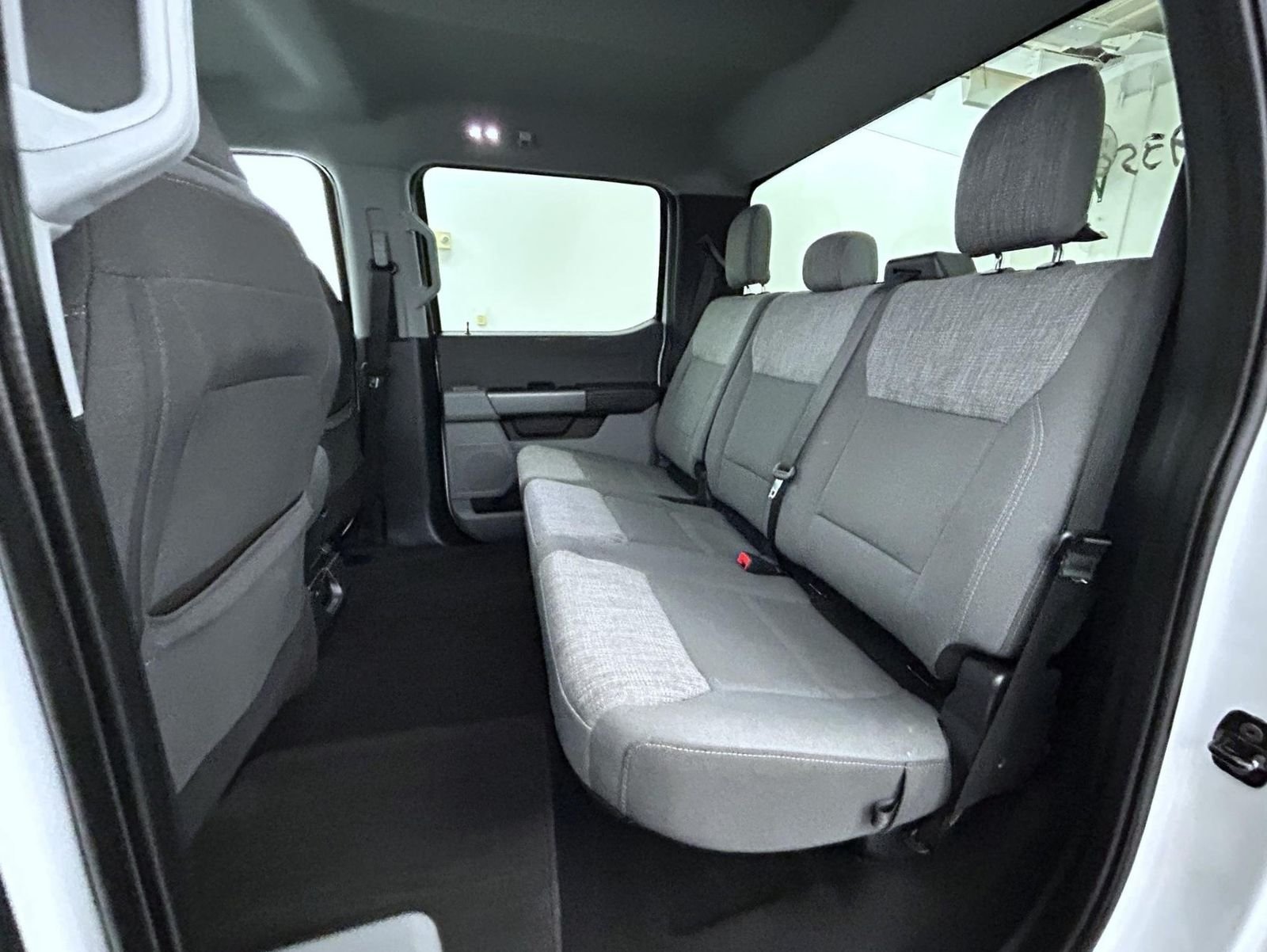 Used 2025 White Ford XLT image 19