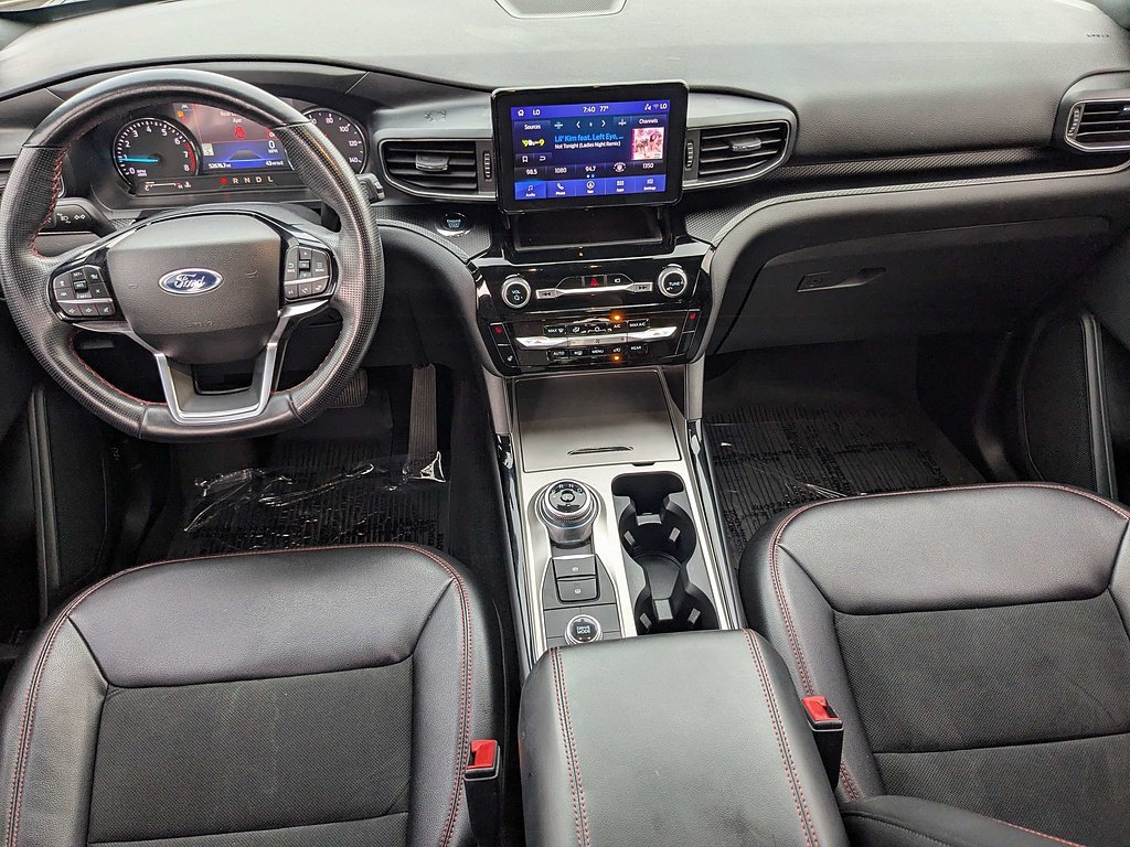 2022 Ford Explorer ST-LINE - Photo 16